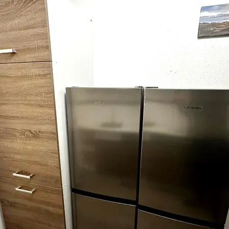 דירה Modern With Balcony In דיסבורג