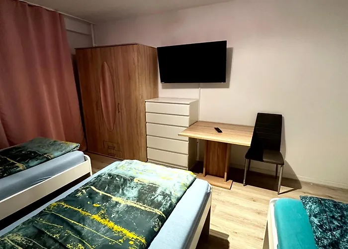 Modern With Balcony In Apartmán Duisburg